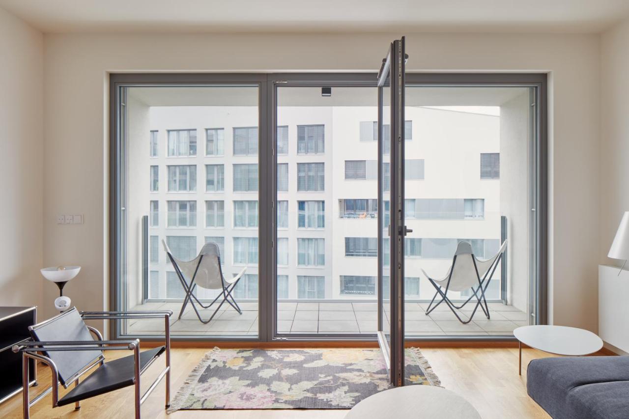Prague Days - Designer Condo - Trendy Neighborhood Exterior photo